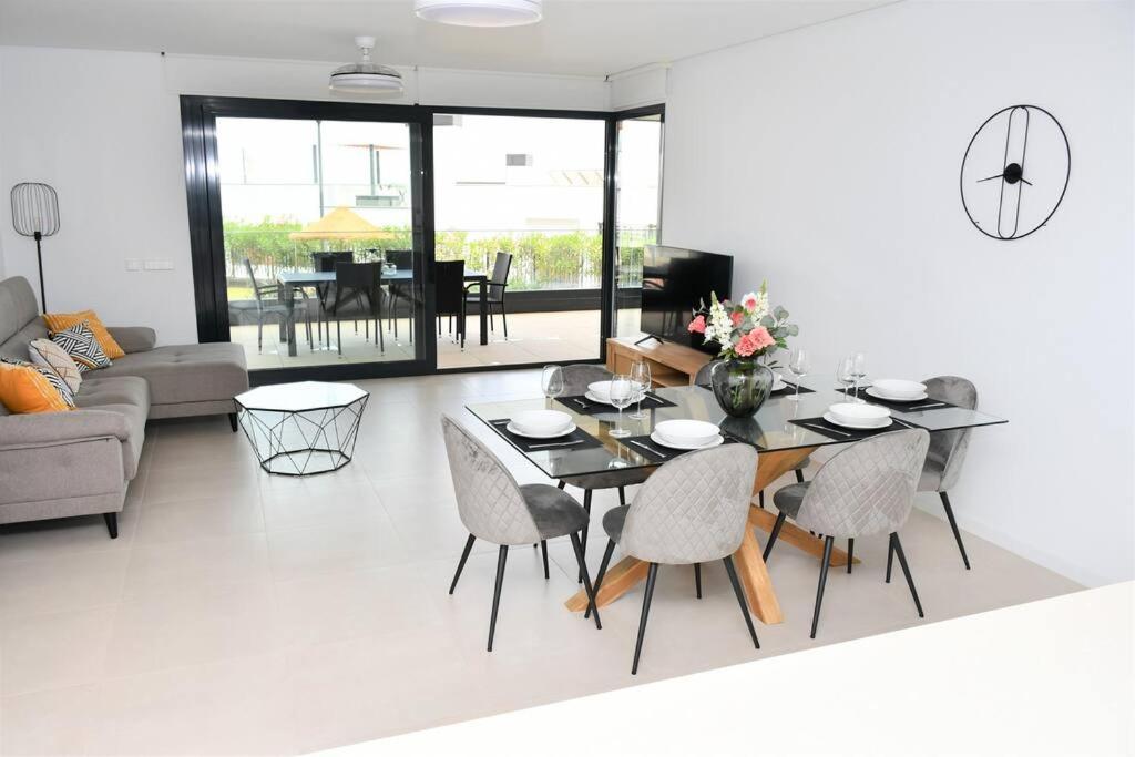 Ferienwohnung Casa Kerr - Luxury Apt - Sleeps 9 - Los Boliches Málaga Exterior foto